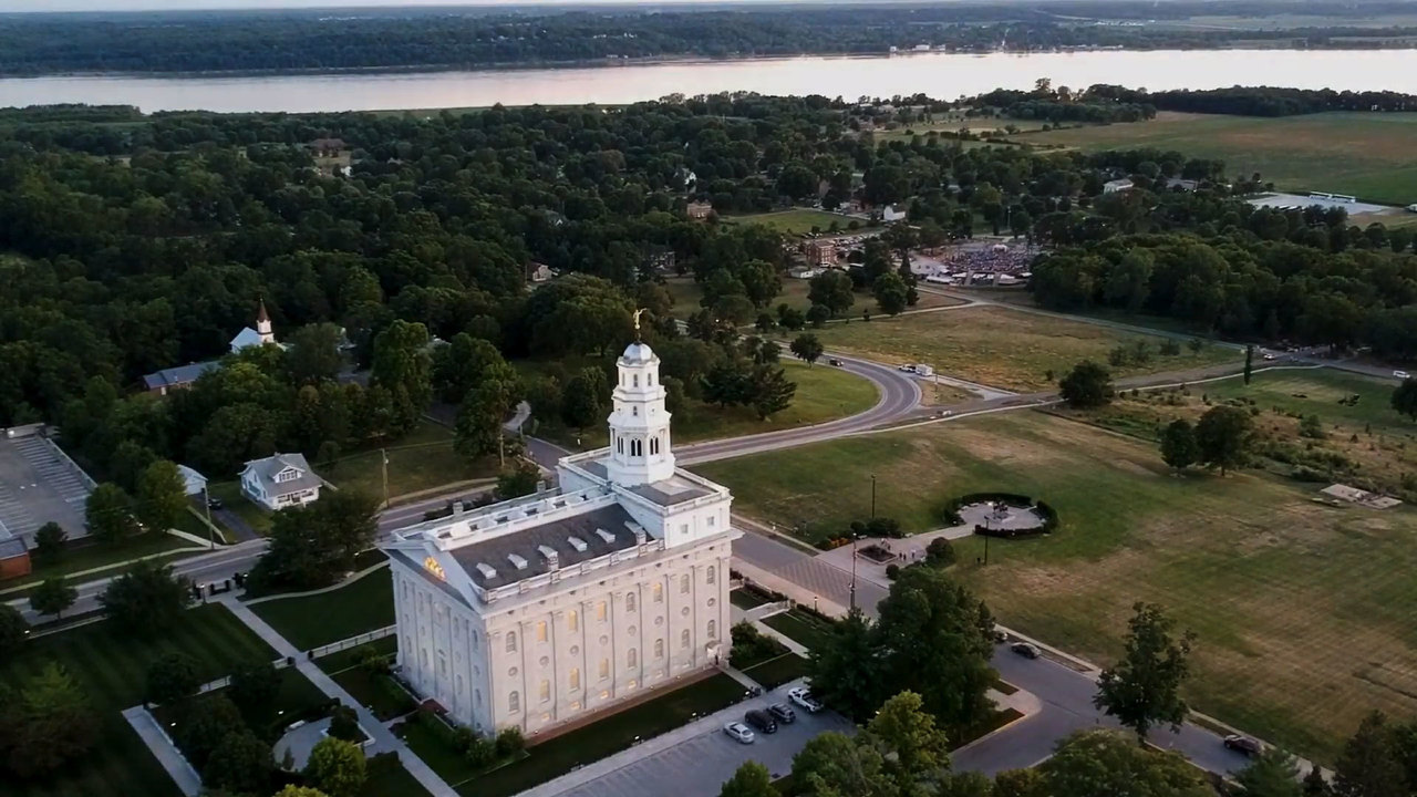 Visit the Nauvoo Temple