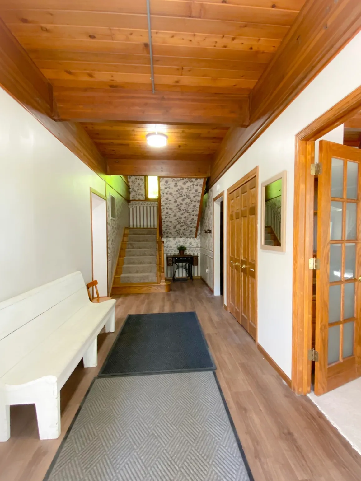 Entry way--on main level